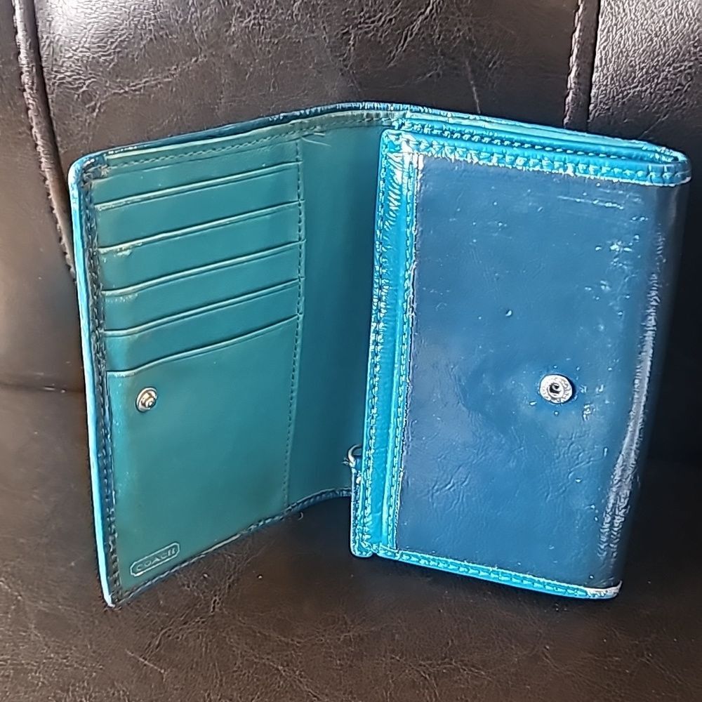 Coach Poppy Collection Wallet - Picture 2 of 6